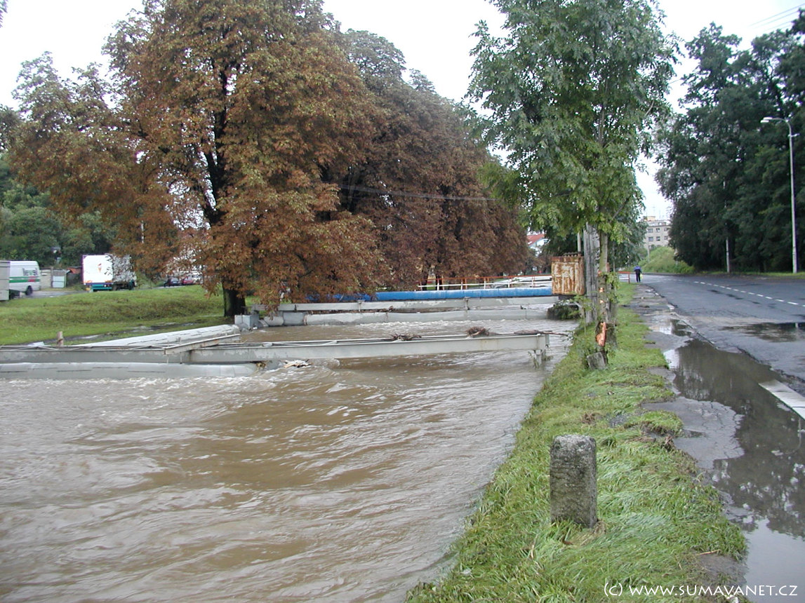 foto_555771_klatovy_povoden_2002_06